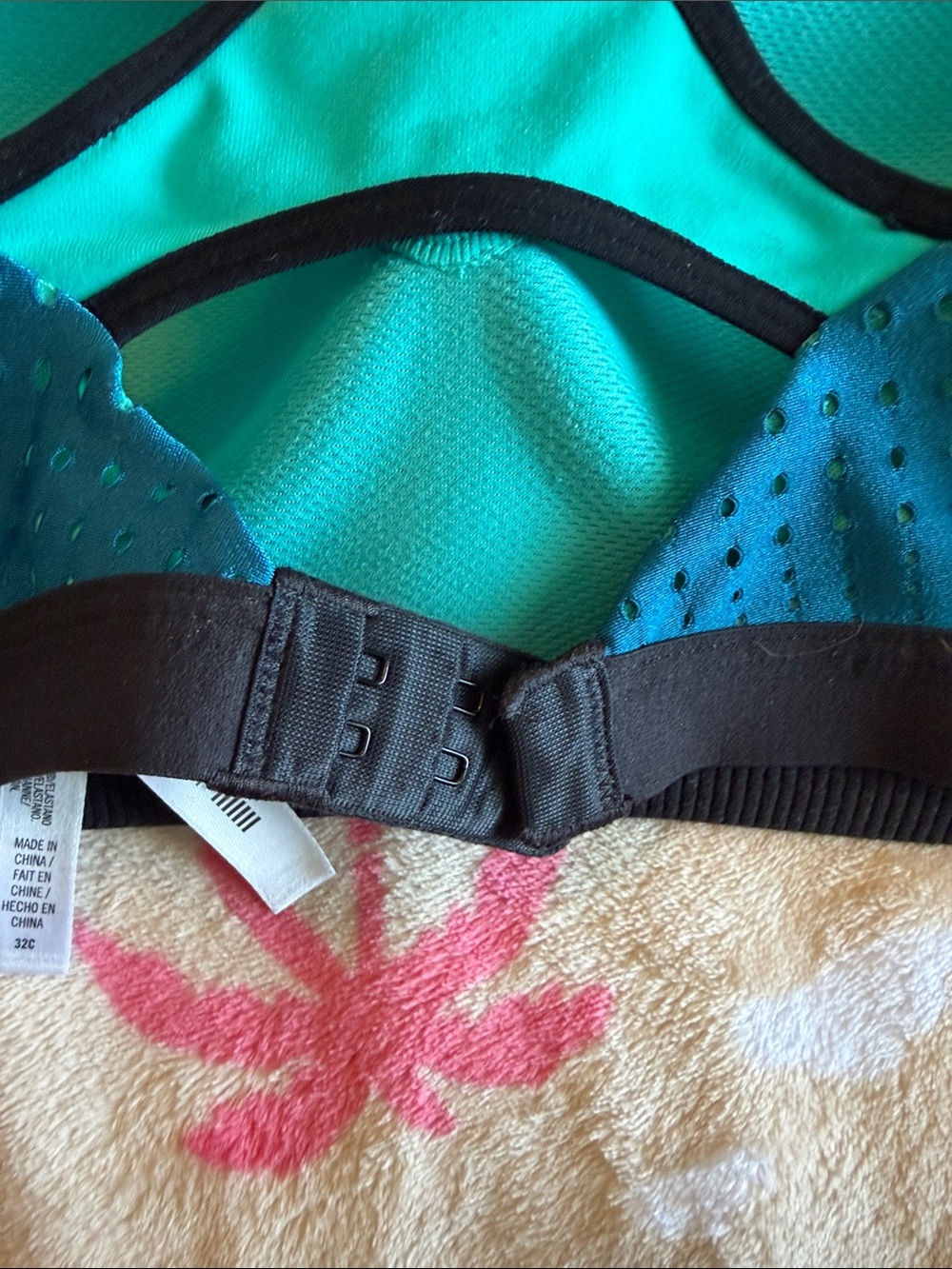 ✨ Victoria’s Secret Sport VSX Teal Aqua Sports Bra Workout Athletic 32C ✨ - Picture 11 of 14